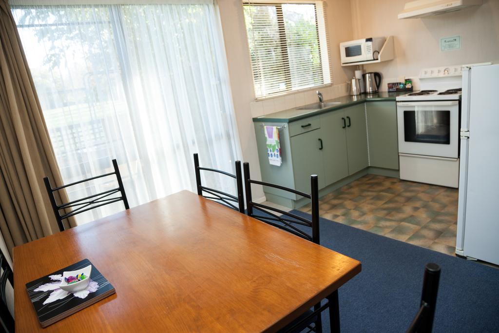 South Park Motel Masterton Kültér fotó