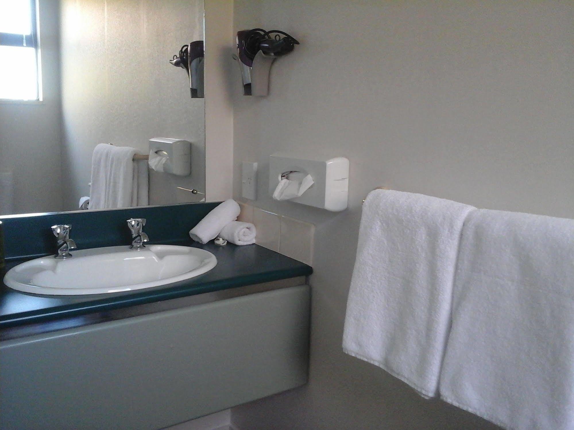 South Park Motel Masterton Kültér fotó