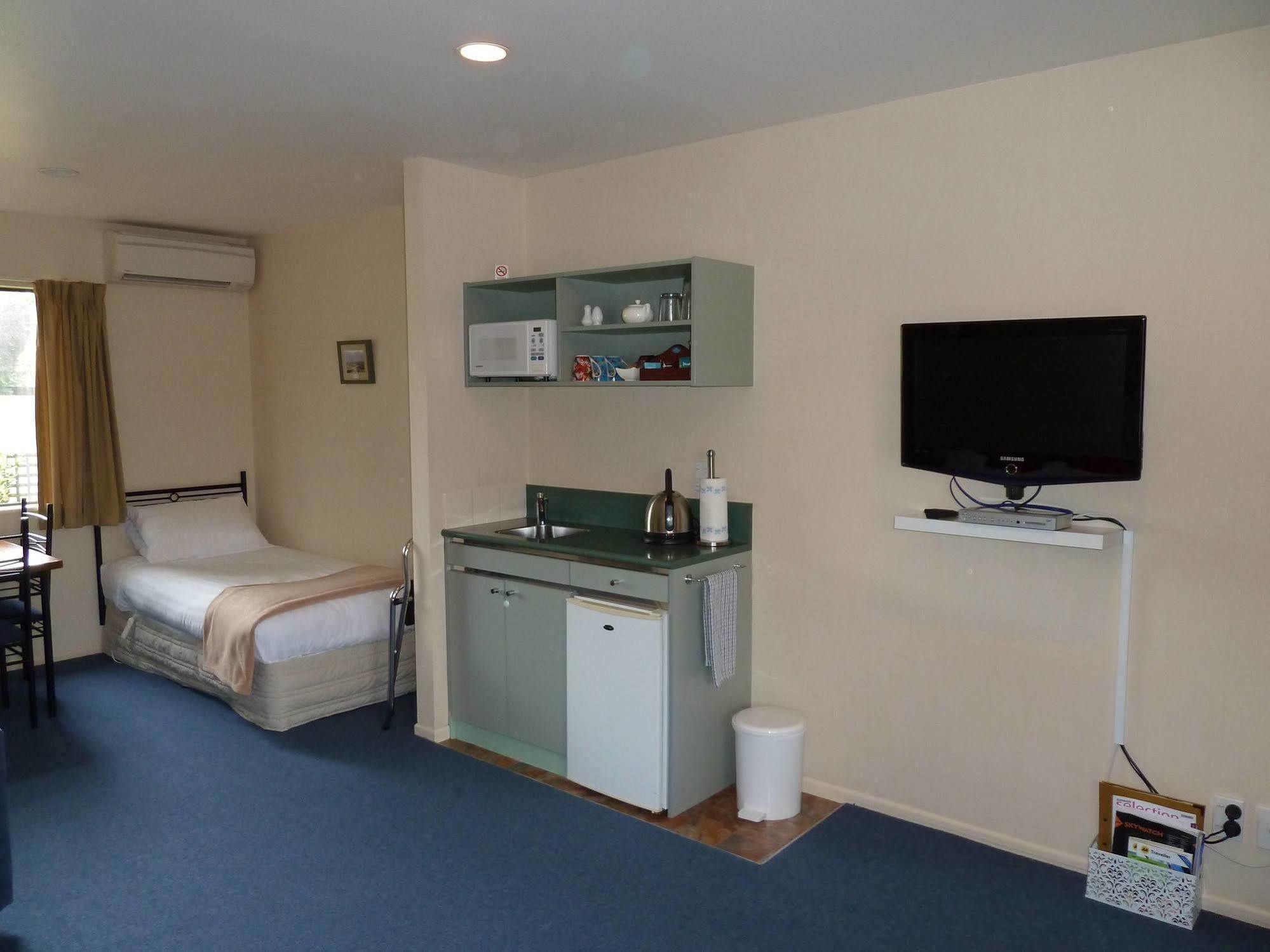 South Park Motel Masterton Kültér fotó